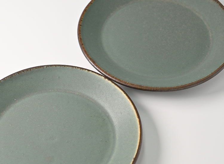 SABI_濃緑 プレートのイメージ