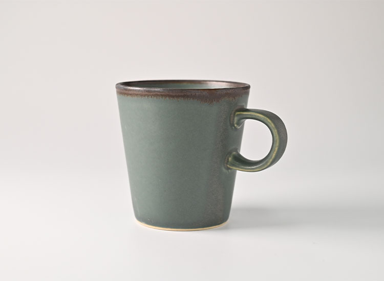SABI_濃緑 カップ イメージ