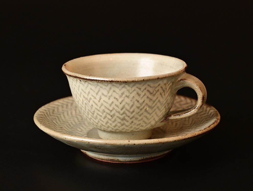 島岡桂＿地釉縄文象嵌コーヒー碗皿のイメージ